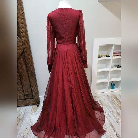 Mac Duggal SHEER BLOUSON SLEEVE GOWN NWT size 4 Garnet Red (67873) - Picture 5 of 6